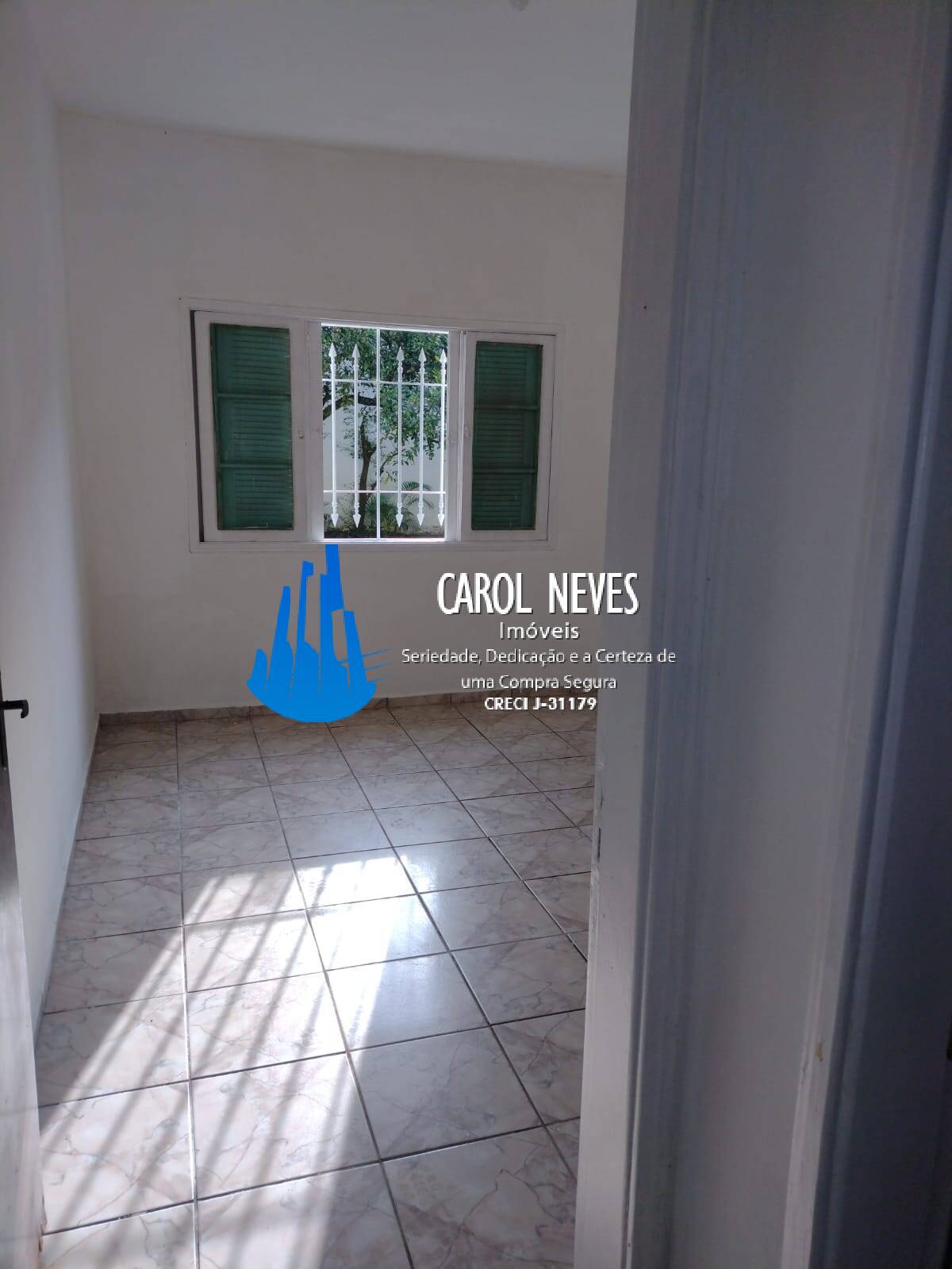 Casa à venda com 2 quartos, 121m² - Foto 11