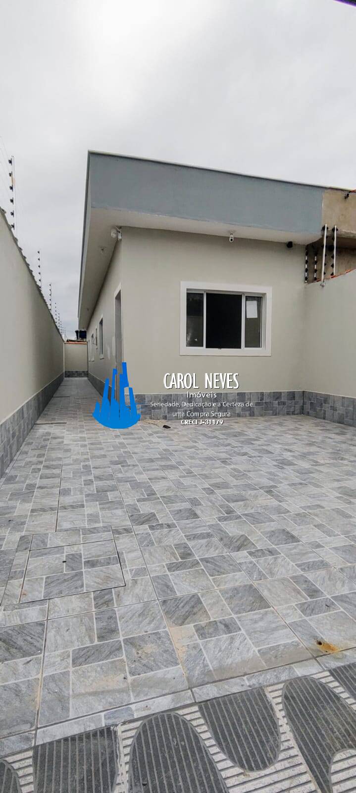 Casa à venda com 2 quartos, 125m² - Foto 1