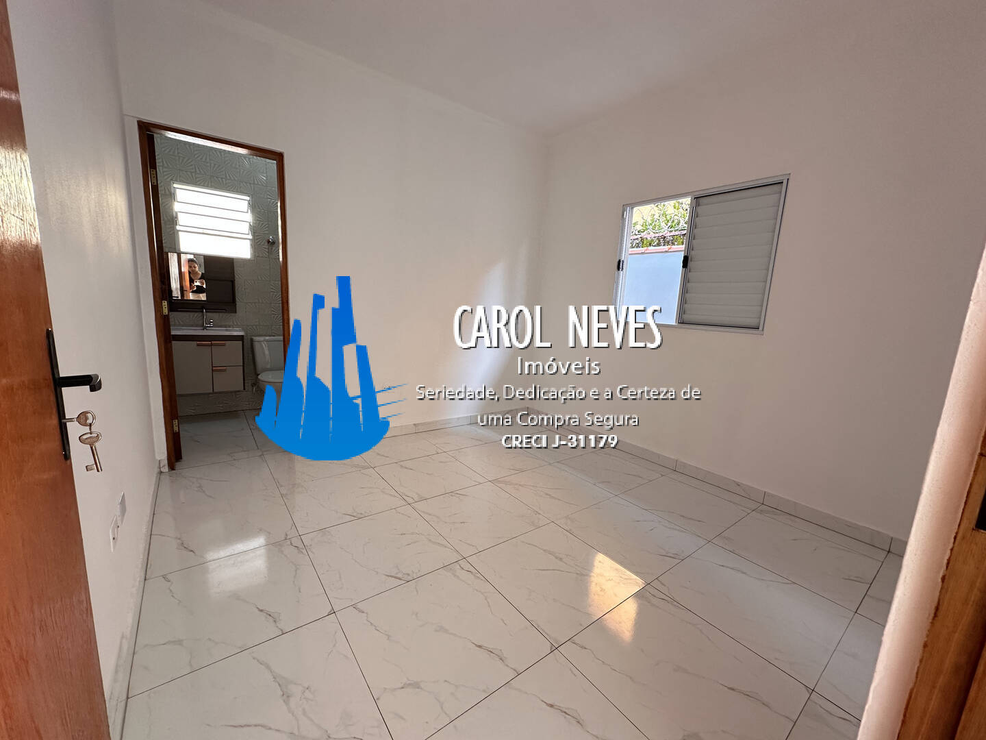 Casa à venda com 2 quartos, 80m² - Foto 12