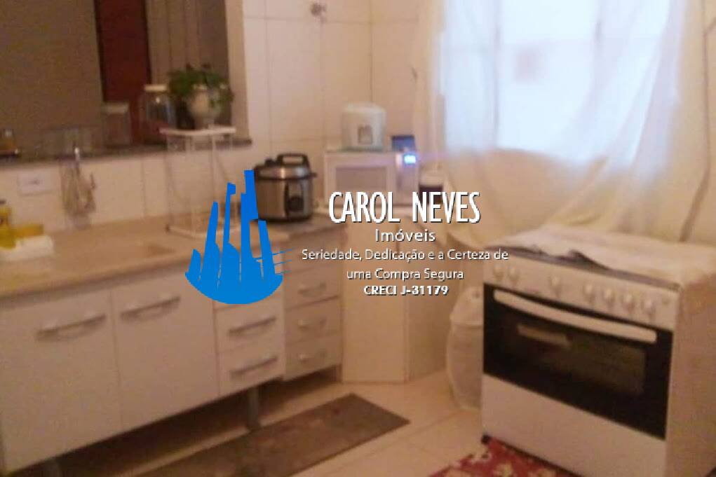 Casa à venda com 2 quartos, 170m² - Foto 4