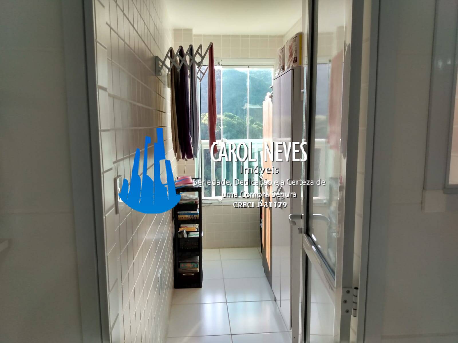 Apartamento à venda com 2 quartos, 78m² - Foto 32