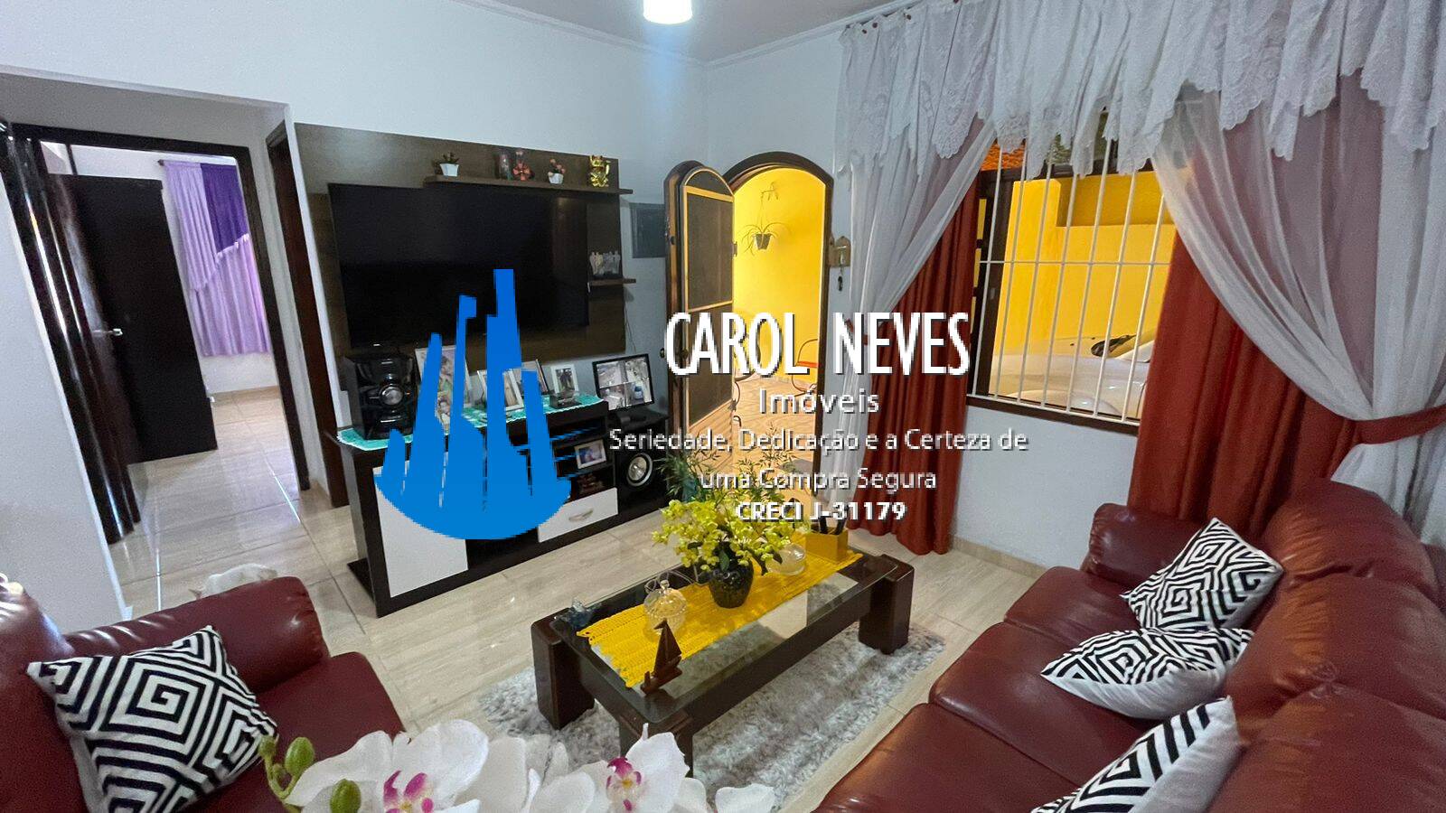 Casa à venda com 4 quartos, 250m² - Foto 5