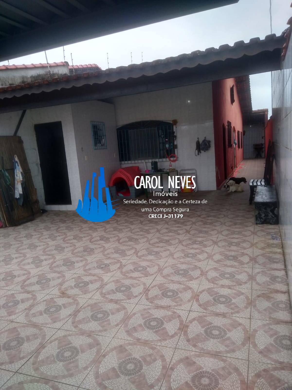 Casa à venda com 2 quartos, 80m² - Foto 2