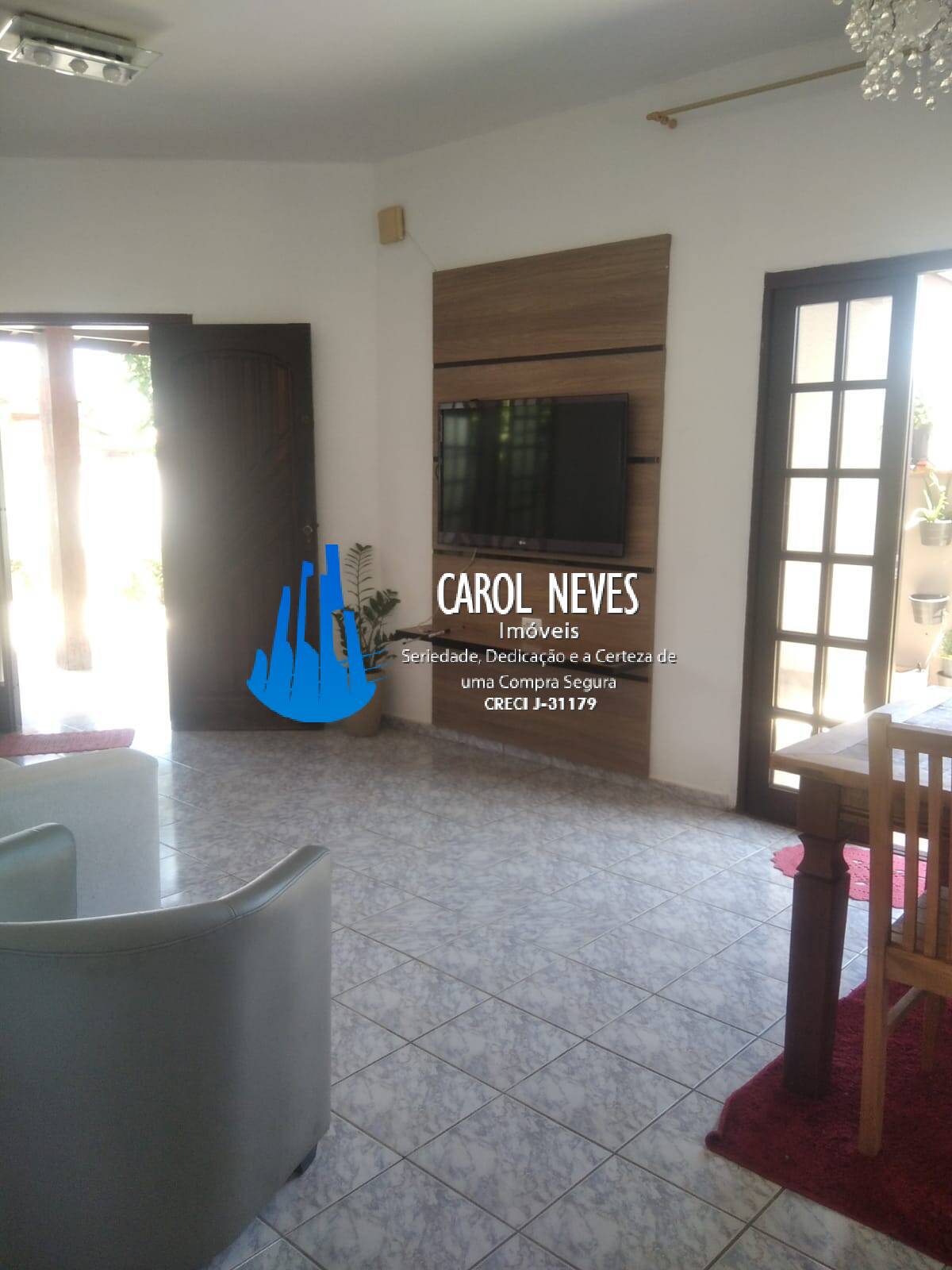 Casa à venda com 2 quartos, 107m² - Foto 4