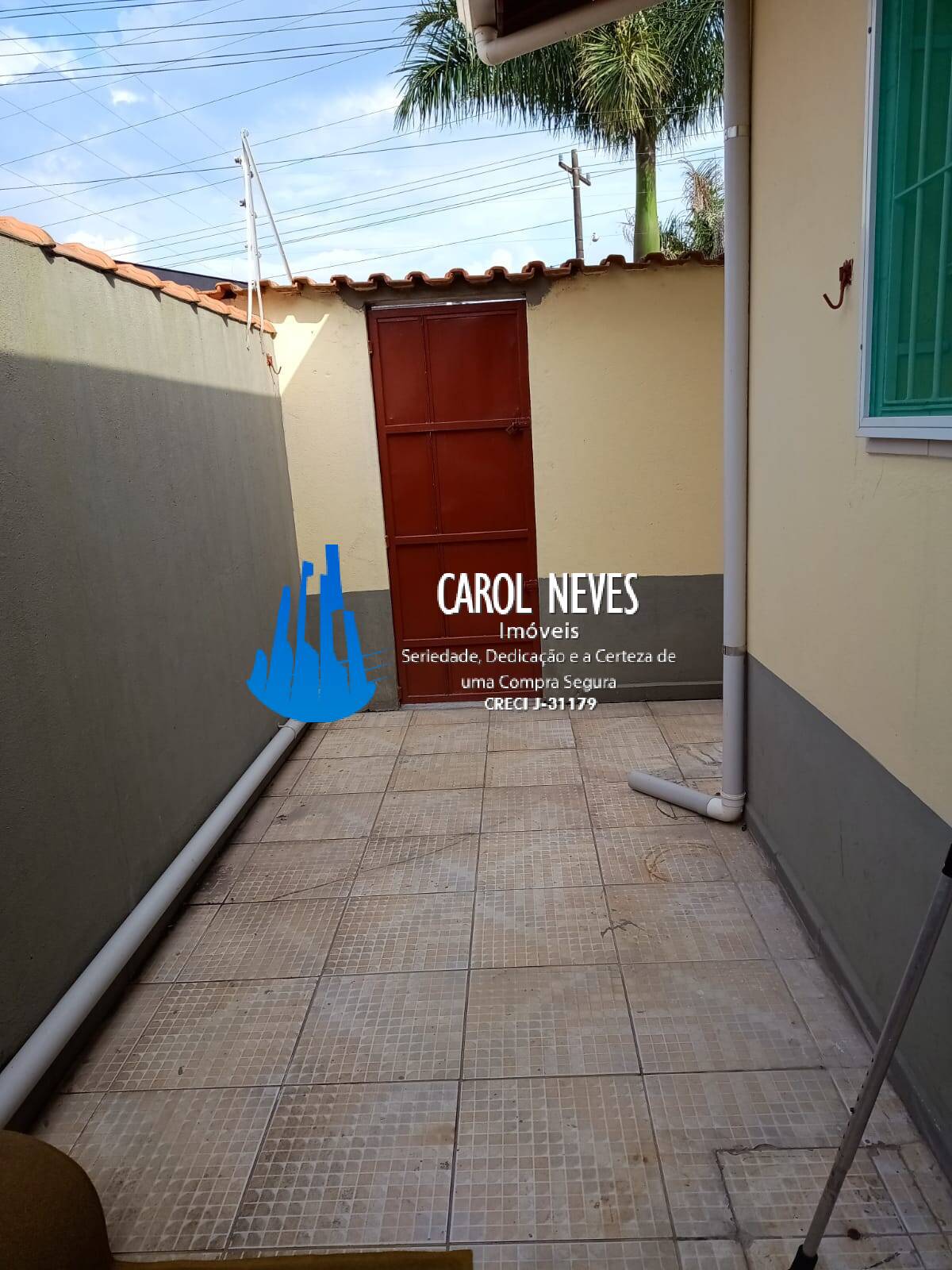 Casa à venda com 2 quartos, 64m² - Foto 16