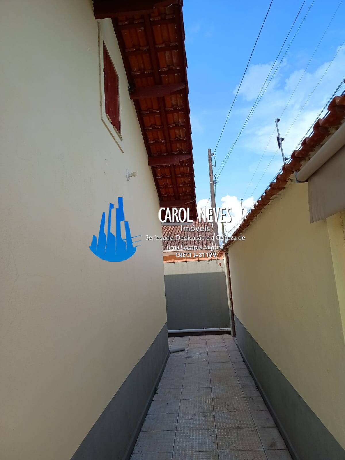 Casa à venda com 2 quartos, 64m² - Foto 18