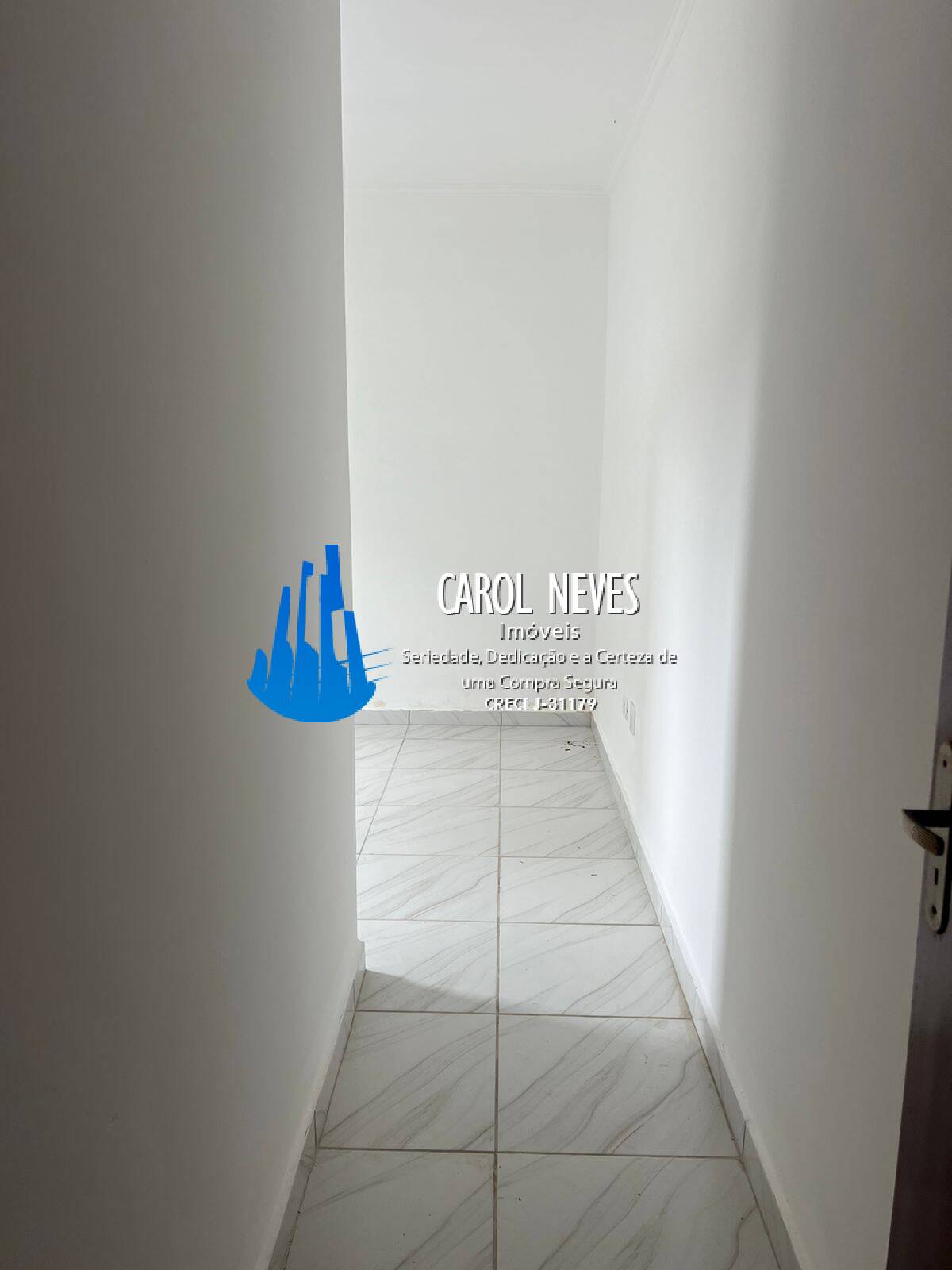 Casa à venda com 2 quartos, 77m² - Foto 12