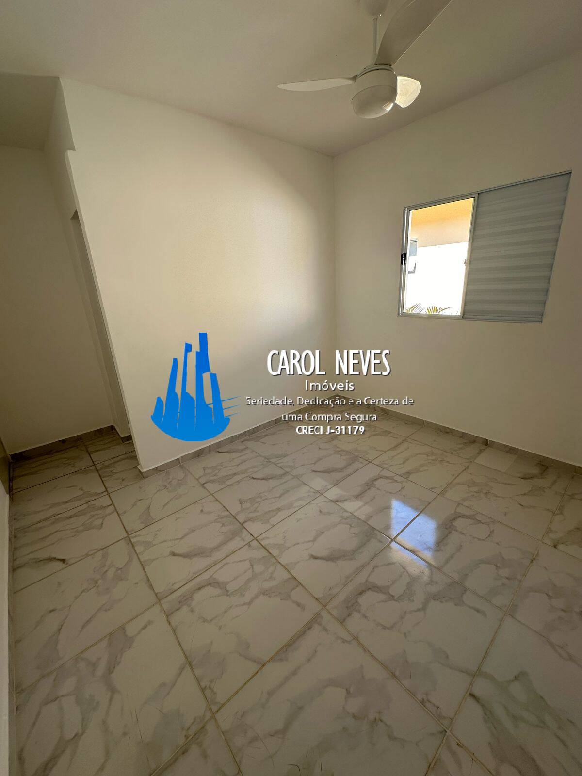 Casa à venda com 2 quartos, 85m² - Foto 10