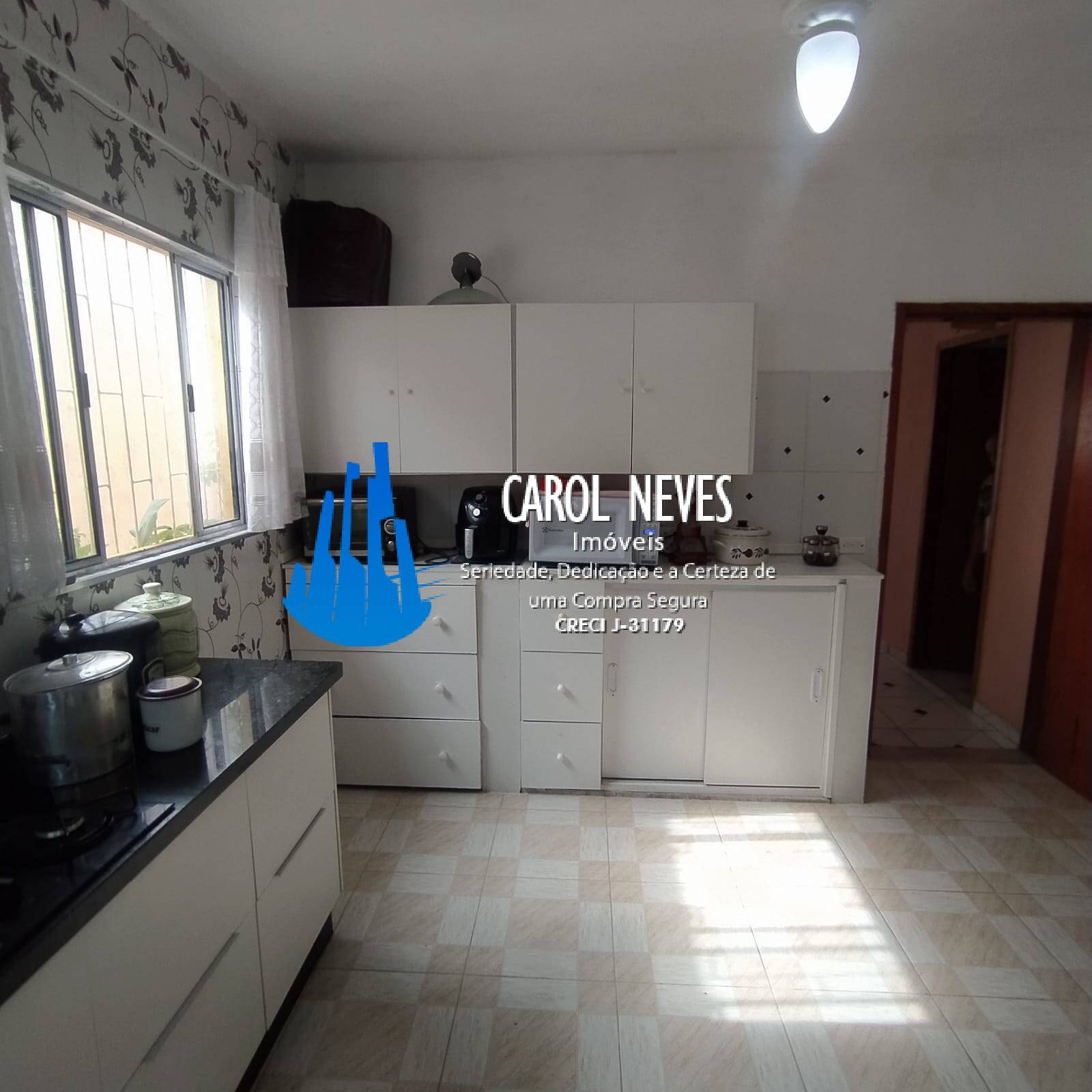 Casa à venda com 4 quartos, 260m² - Foto 10