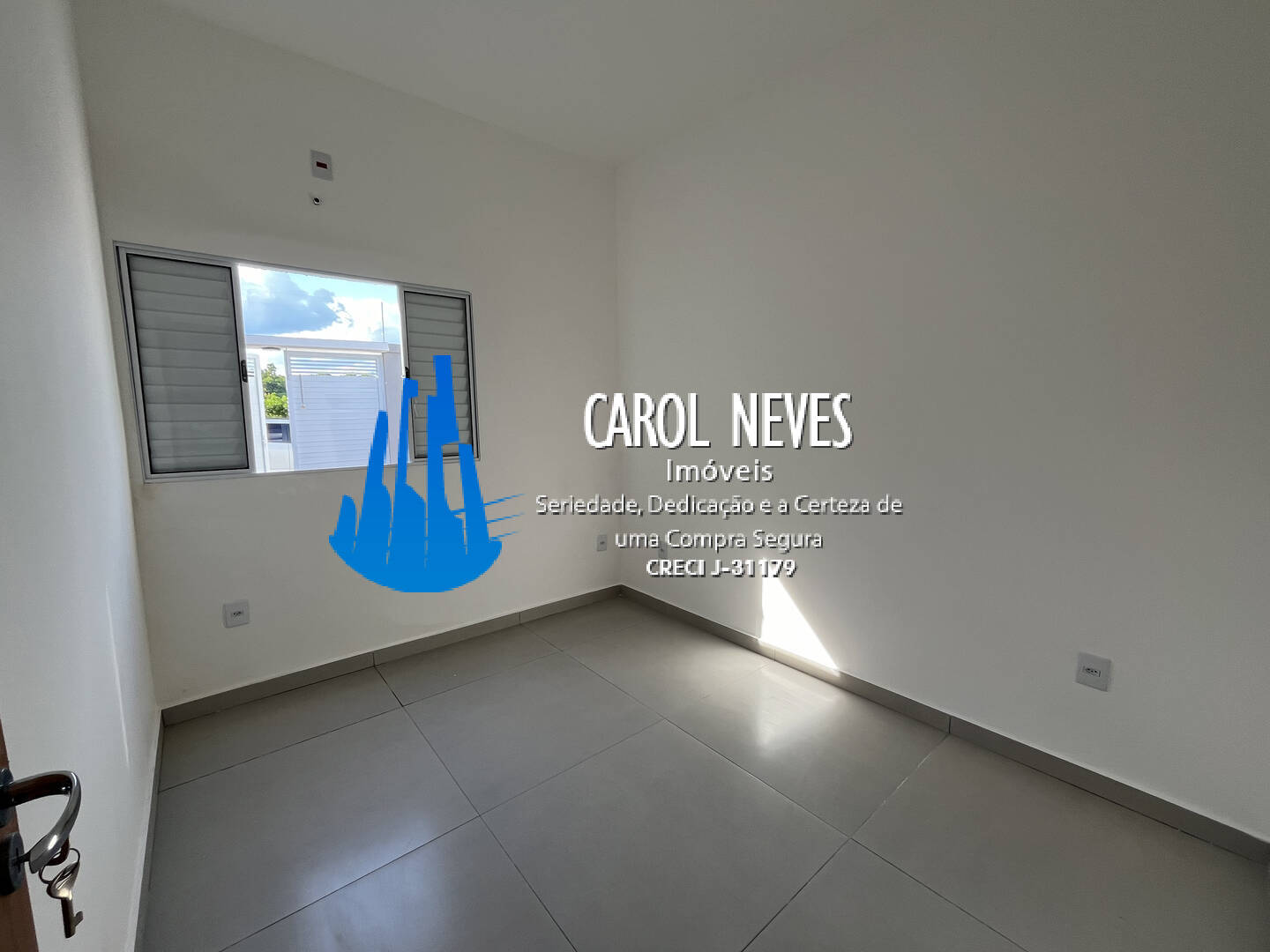 Casa à venda com 2 quartos, 64m² - Foto 11