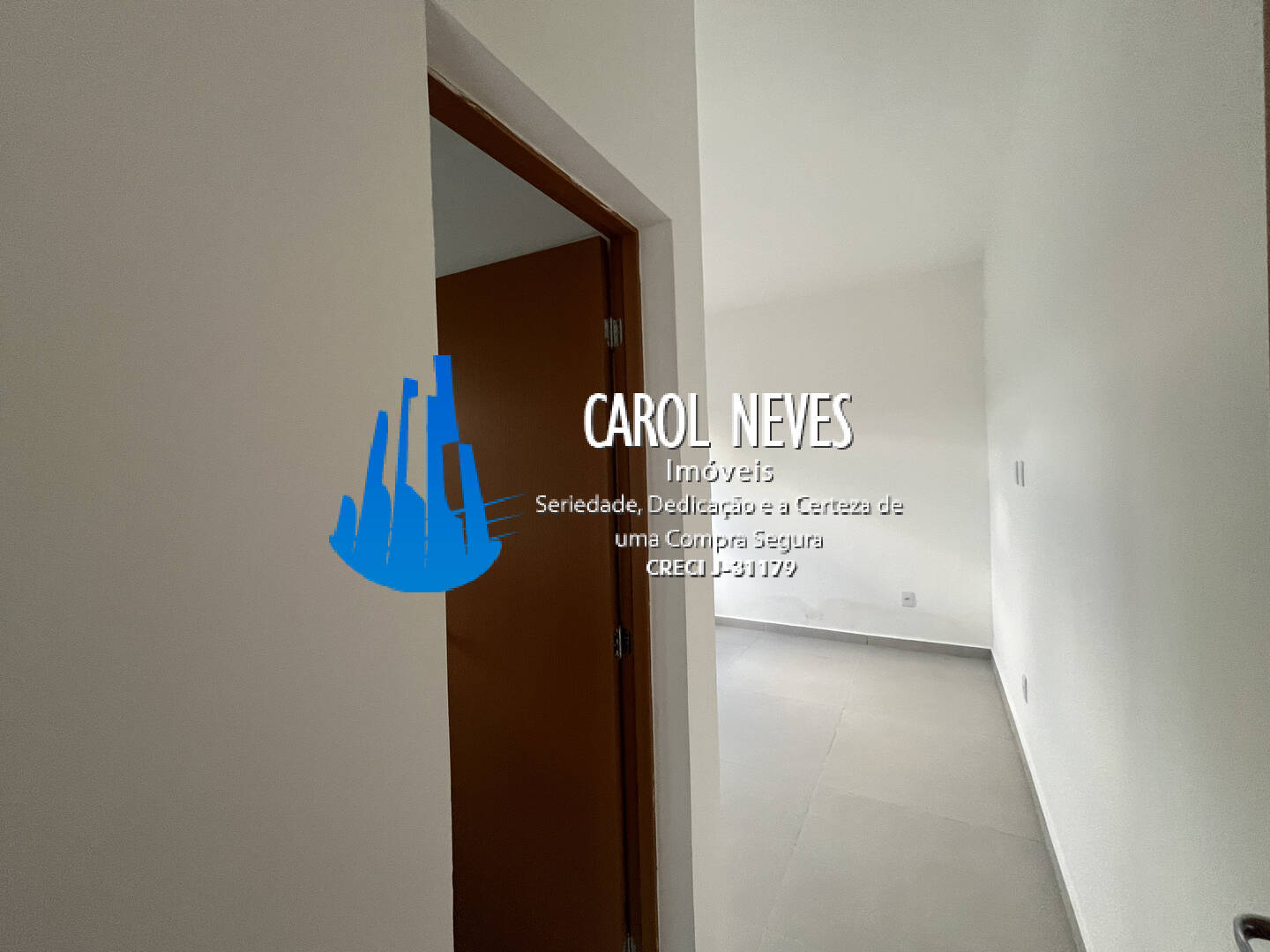 Casa à venda com 2 quartos, 64m² - Foto 10