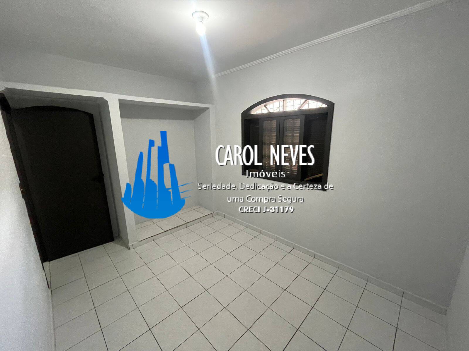 Casa à venda com 2 quartos, 60m² - Foto 14