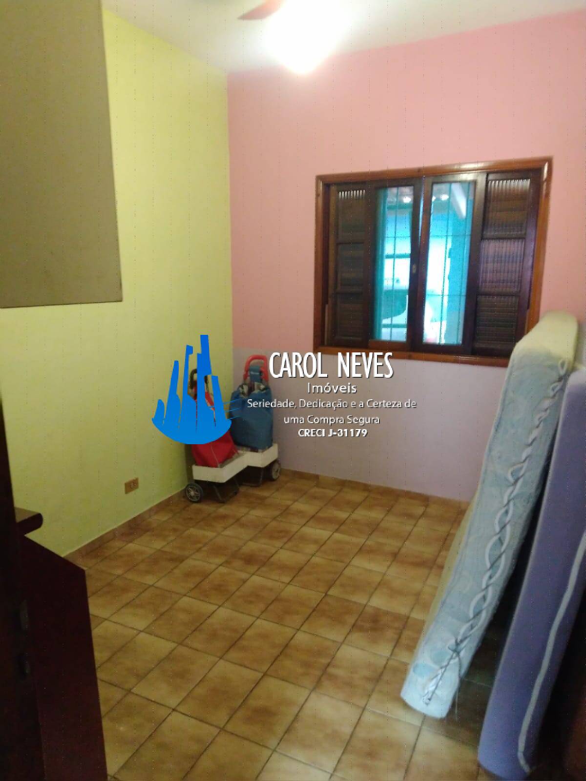 Casa à venda com 3 quartos, 96m² - Foto 9