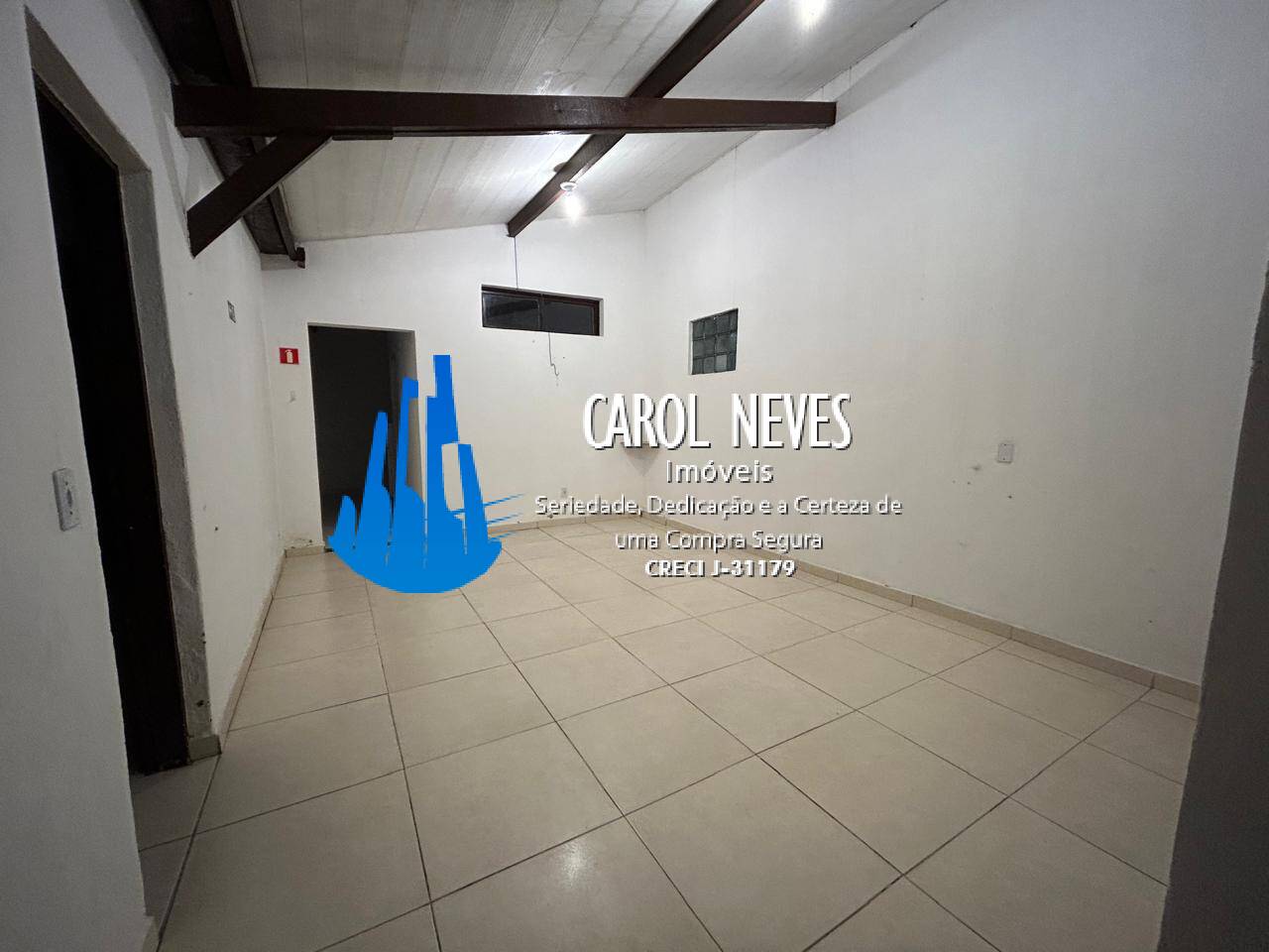 Casa à venda com 4 quartos, 304m² - Foto 11