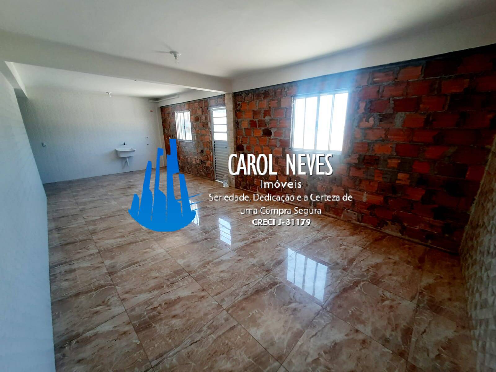 Casa para alugar com 2 quartos, 300m² - Foto 11