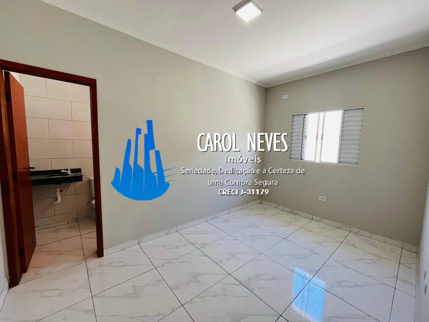 Casa à venda com 2 quartos, 78m² - Foto 14