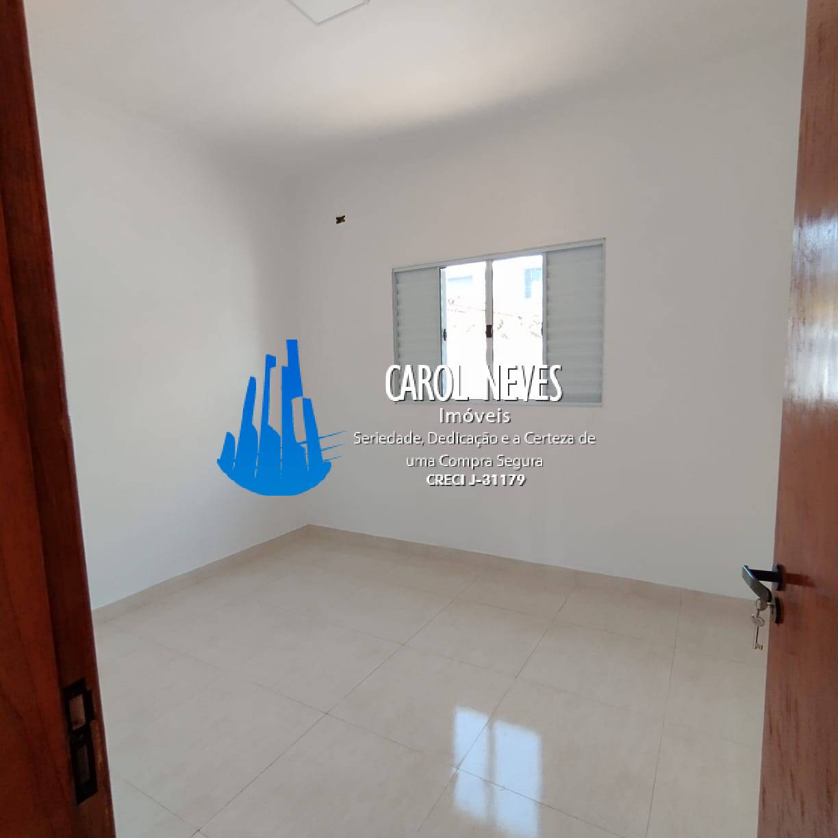 Casa à venda com 2 quartos, 60m² - Foto 13