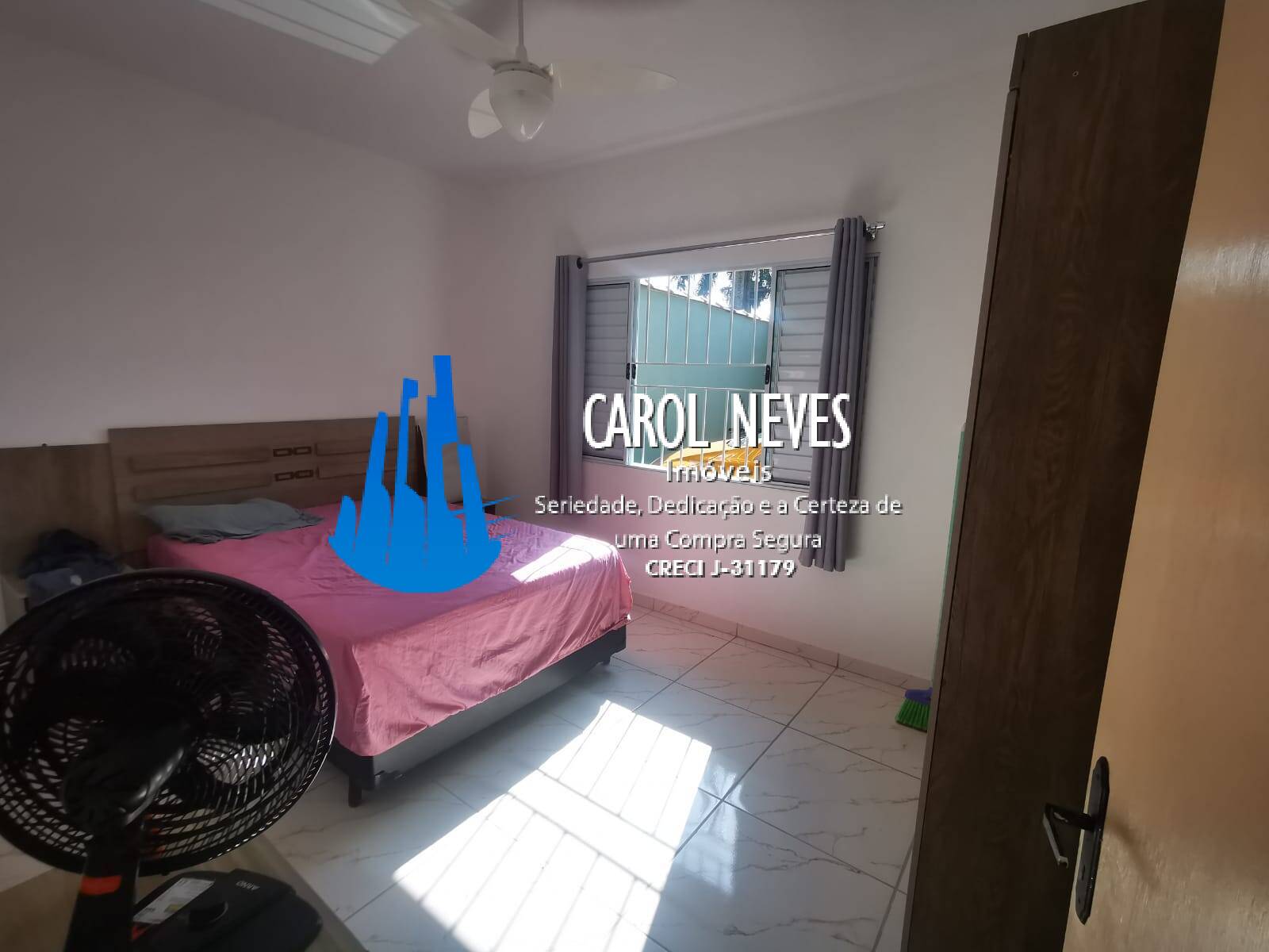 Casa à venda com 2 quartos, 68m² - Foto 13