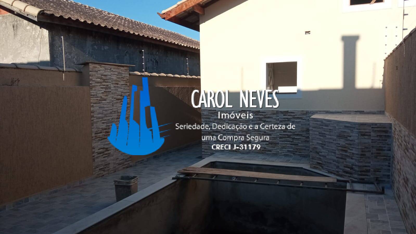 Casa à venda com 2 quartos, 68m² - Foto 9