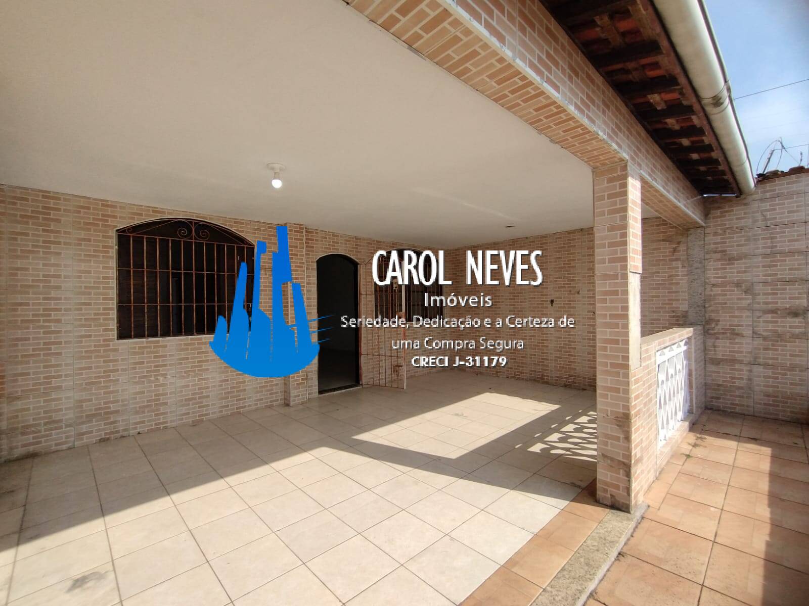 Casa à venda com 2 quartos, 89m² - Foto 5