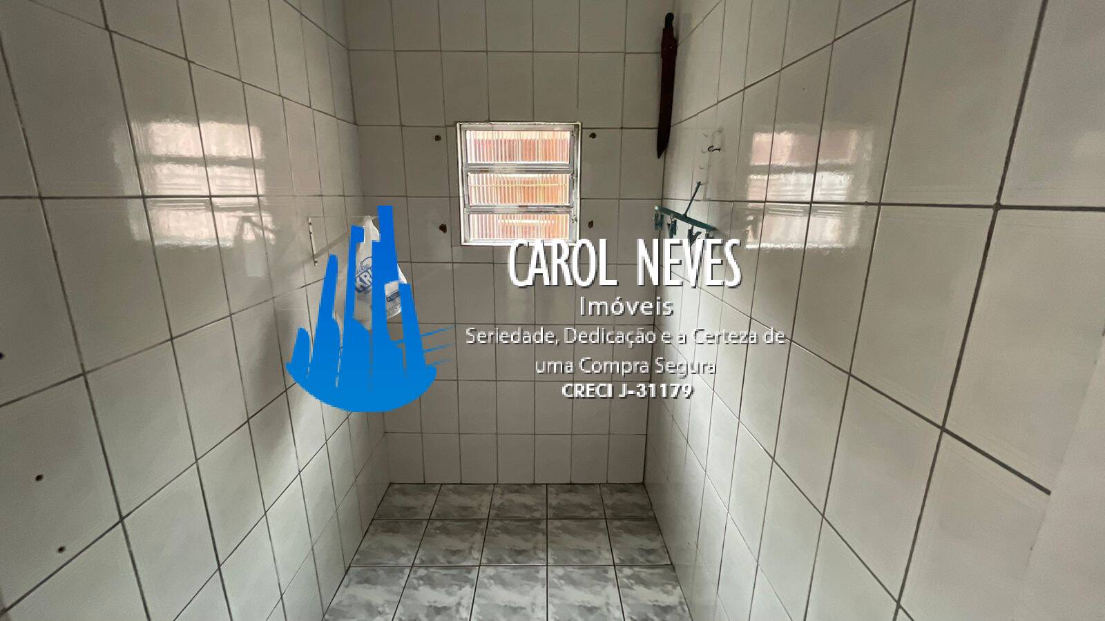 Casa à venda com 2 quartos, 71m² - Foto 13