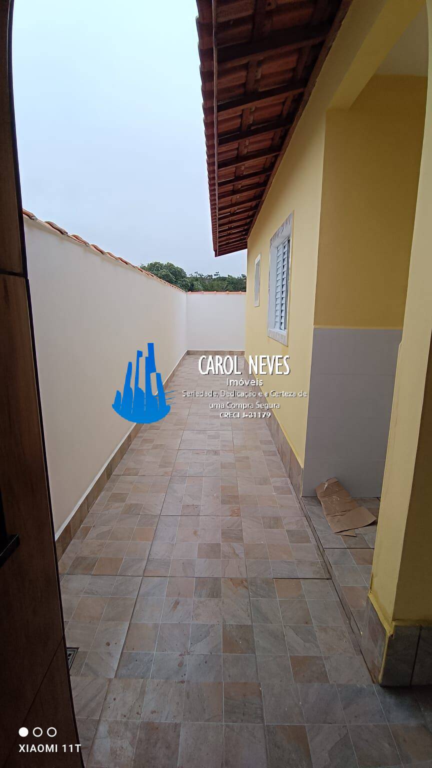 Casa à venda com 2 quartos, 72m² - Foto 9