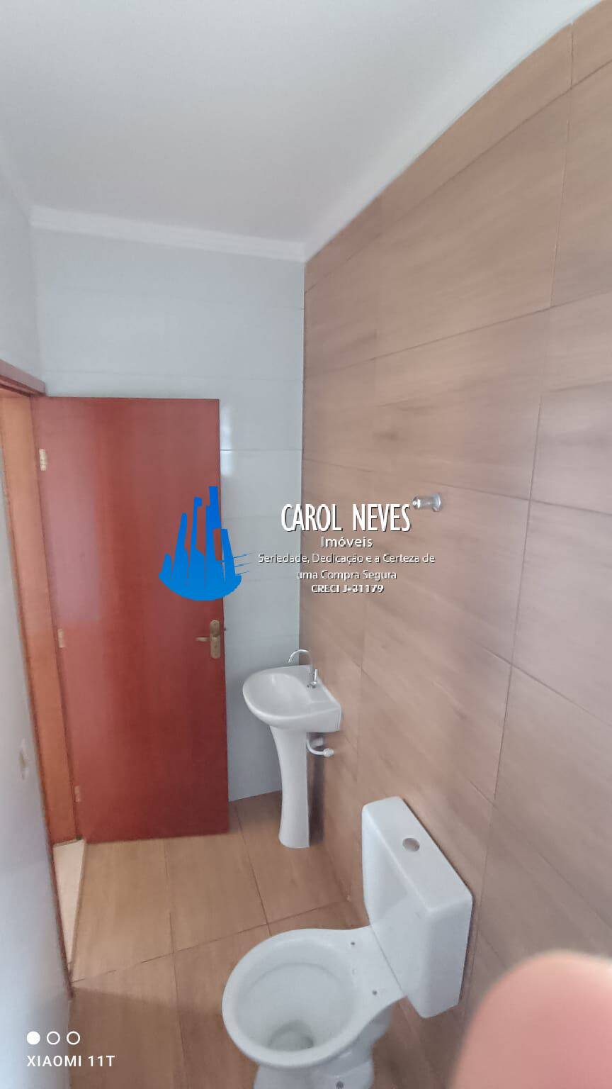 Casa à venda com 2 quartos, 72m² - Foto 5