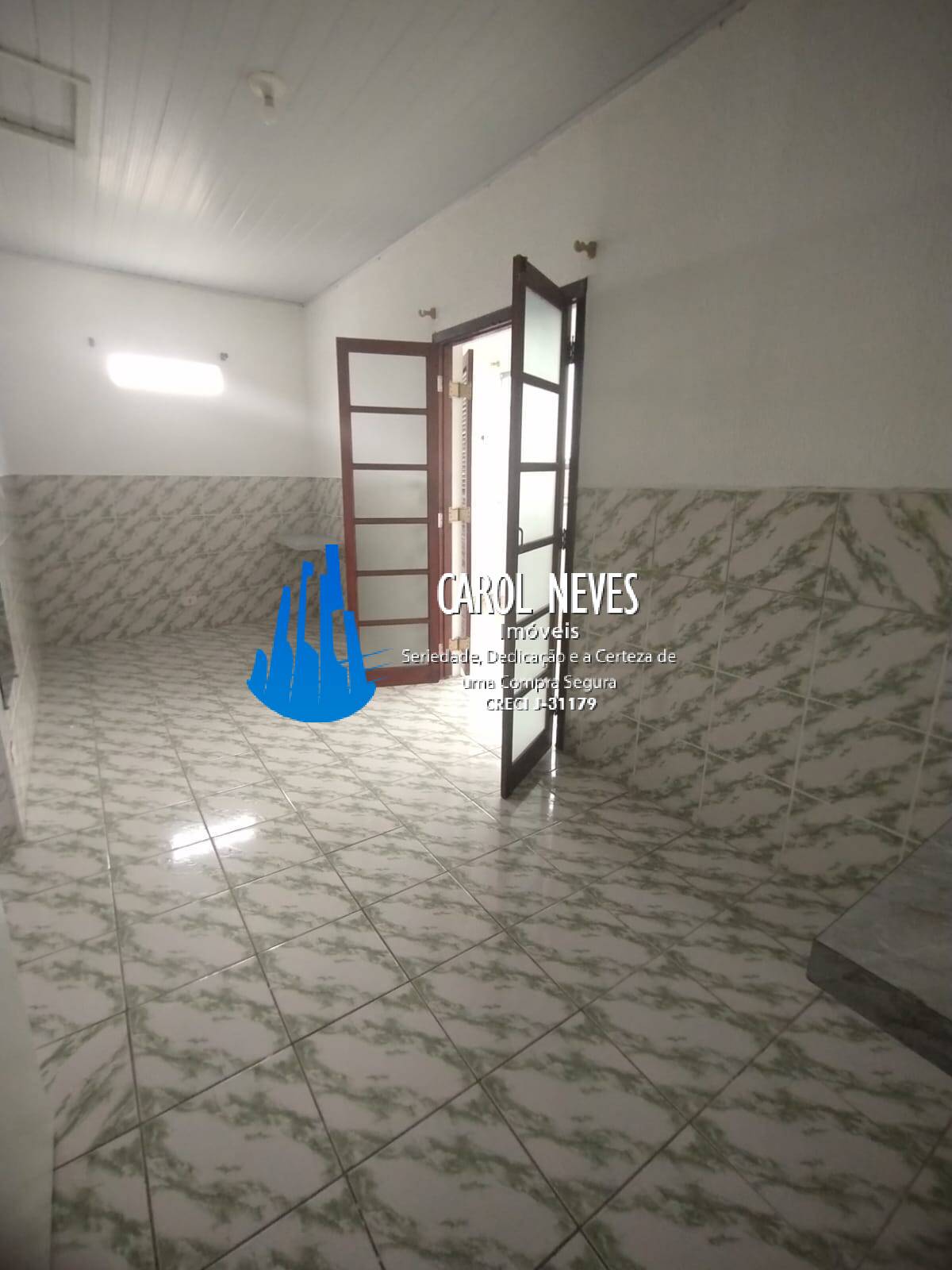 Sobrado à venda e aluguel com 6 quartos, 250m² - Foto 19