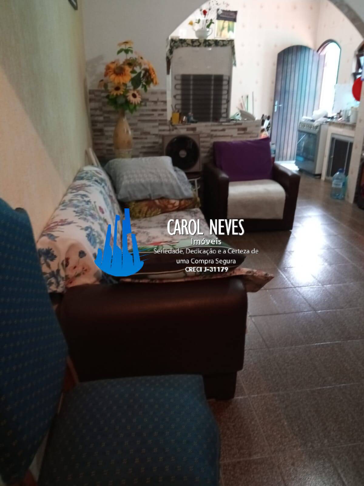 Casa à venda com 3 quartos, 198m² - Foto 3