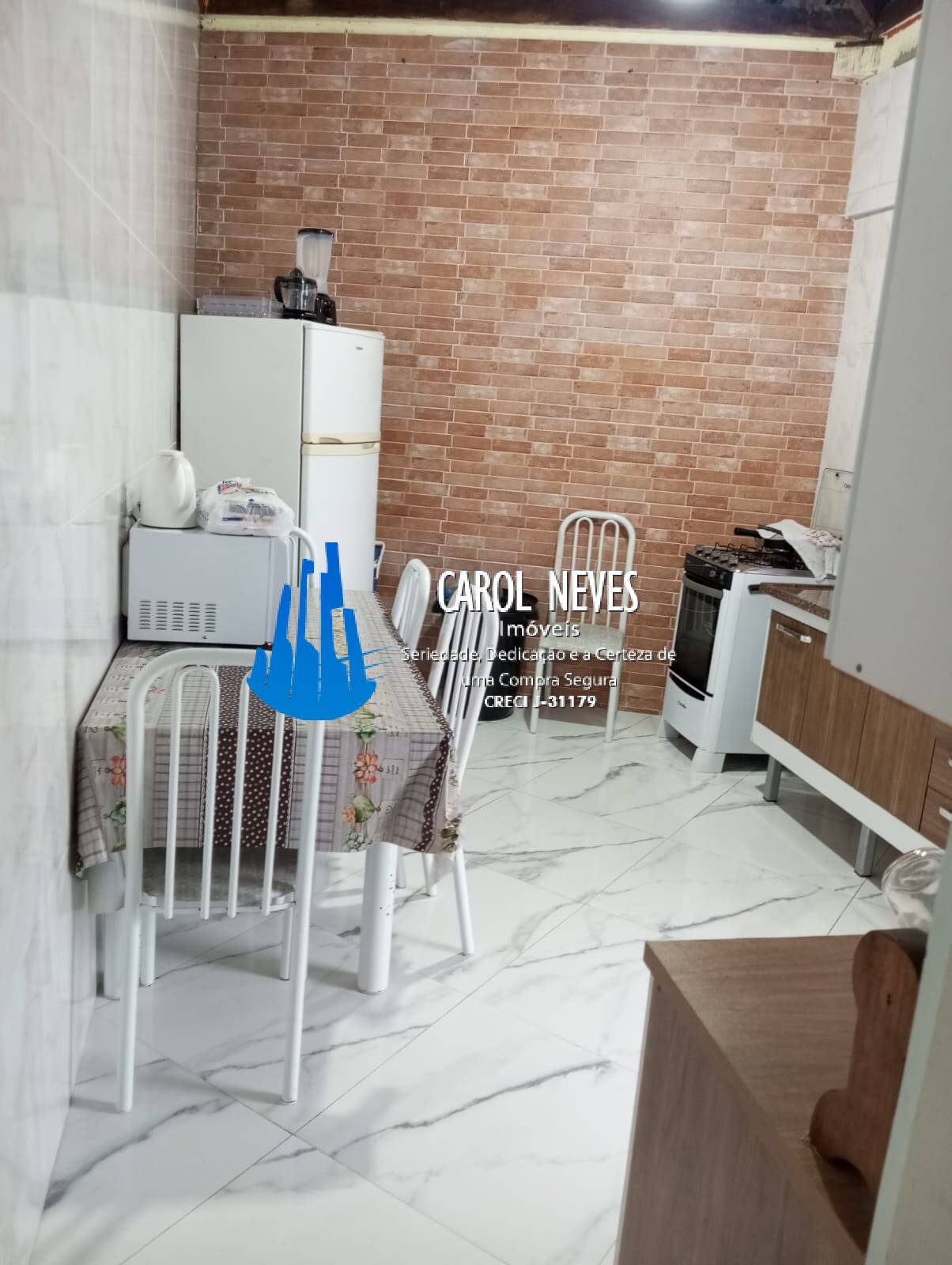 Casa à venda com 3 quartos, 93m² - Foto 8