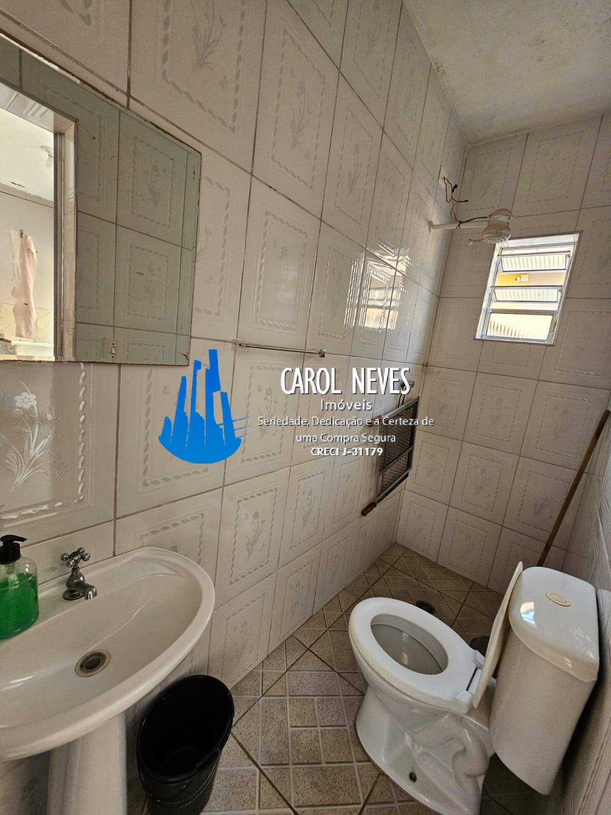 Casa à venda com 2 quartos, 66m² - Foto 10