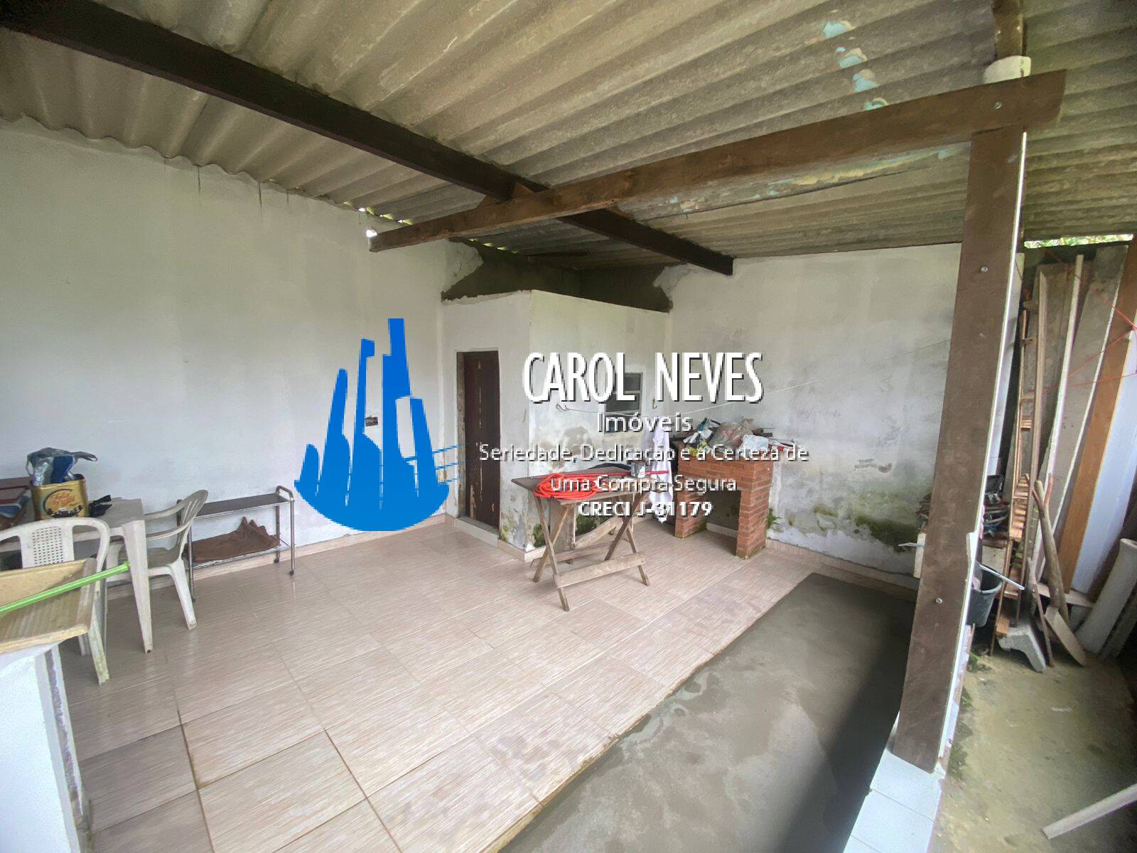 Casa à venda com 2 quartos, 250m² - Foto 6