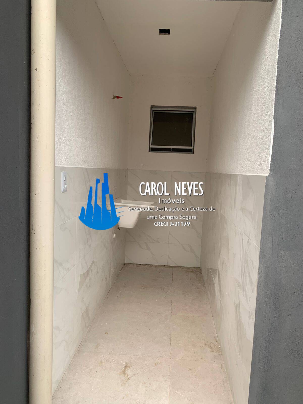 Casa à venda com 2 quartos, 70m² - Foto 25