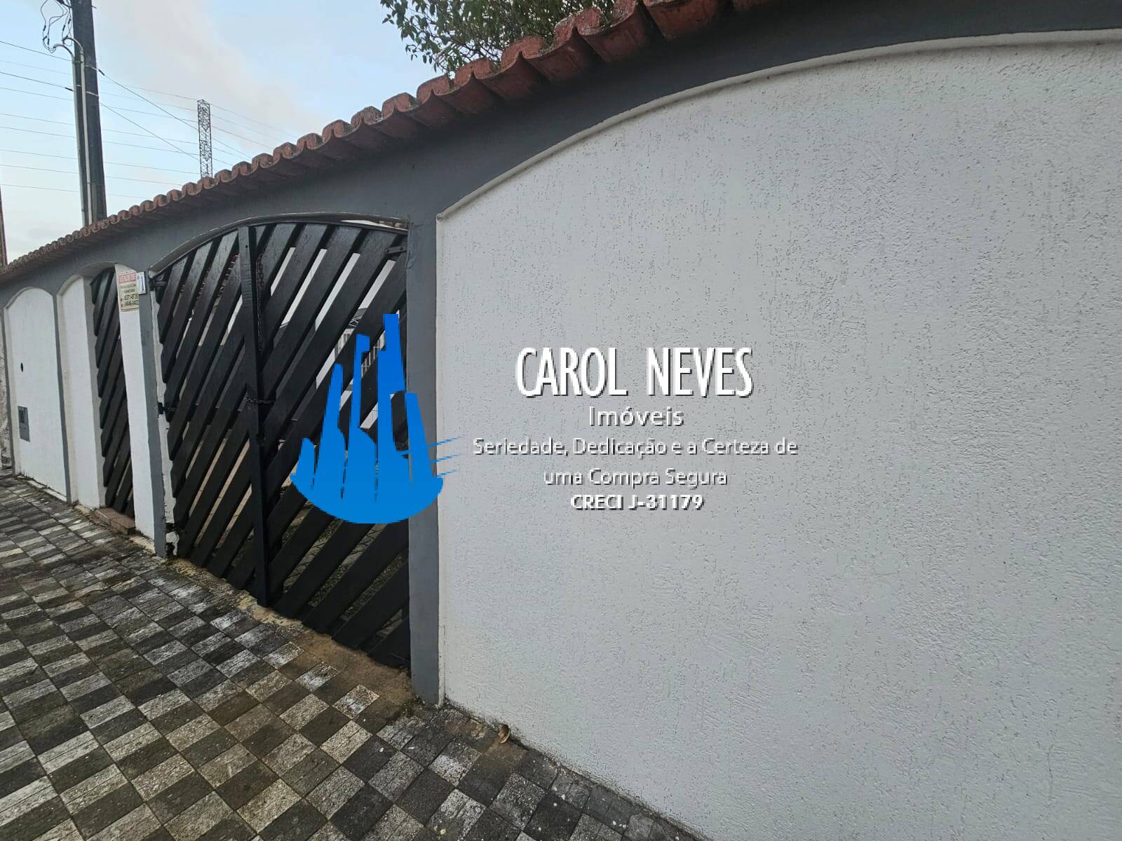 Casa à venda com 3 quartos, 140m² - Foto 2