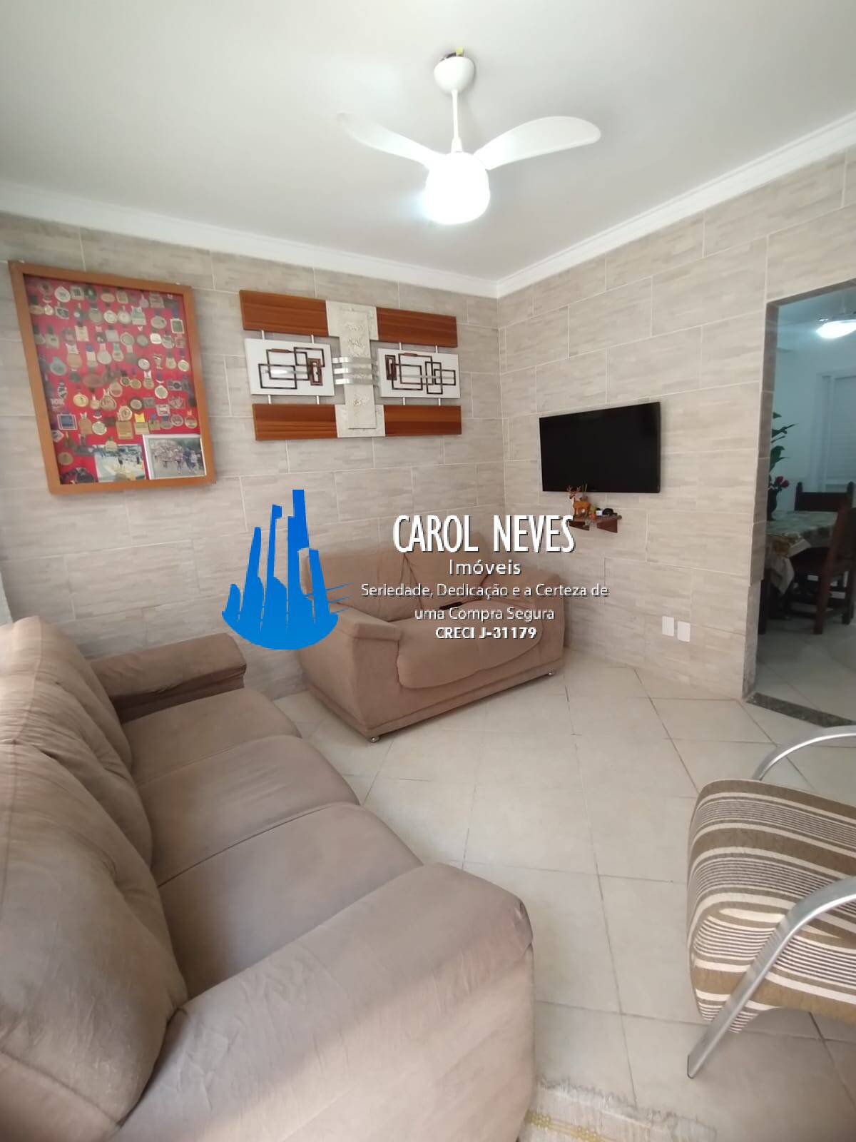 Casa à venda com 2 quartos, 90m² - Foto 12