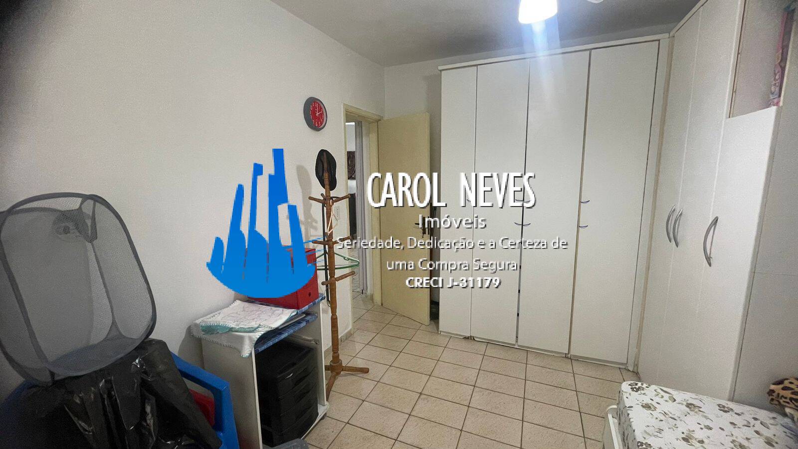 Apartamento à venda com 2 quartos, 77m² - Foto 12