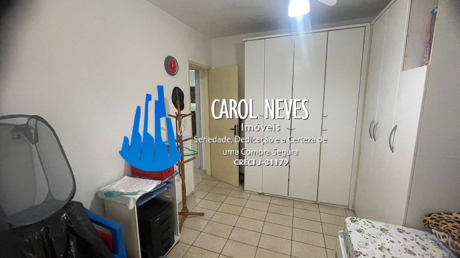 Apartamento à venda com 2 quartos, 77m² - Foto 11