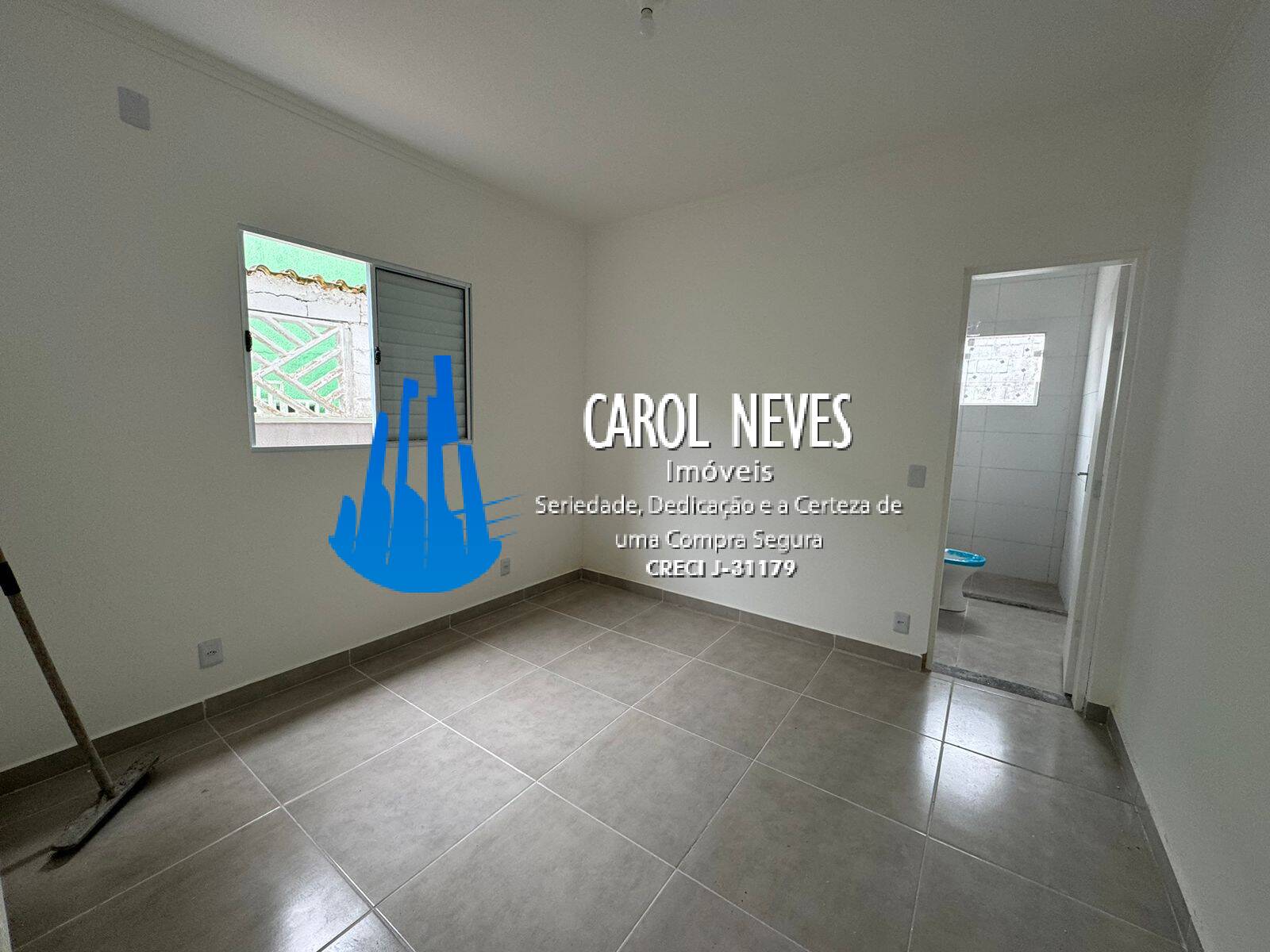 Casa à venda com 2 quartos, 56m² - Foto 12