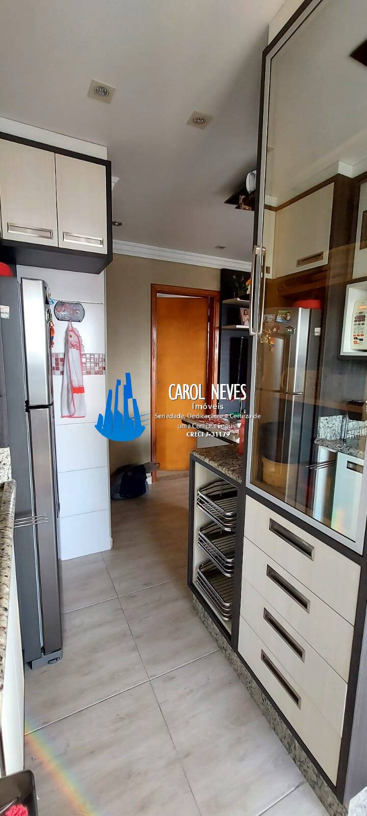 Apartamento à venda com 3 quartos, 86m² - Foto 4