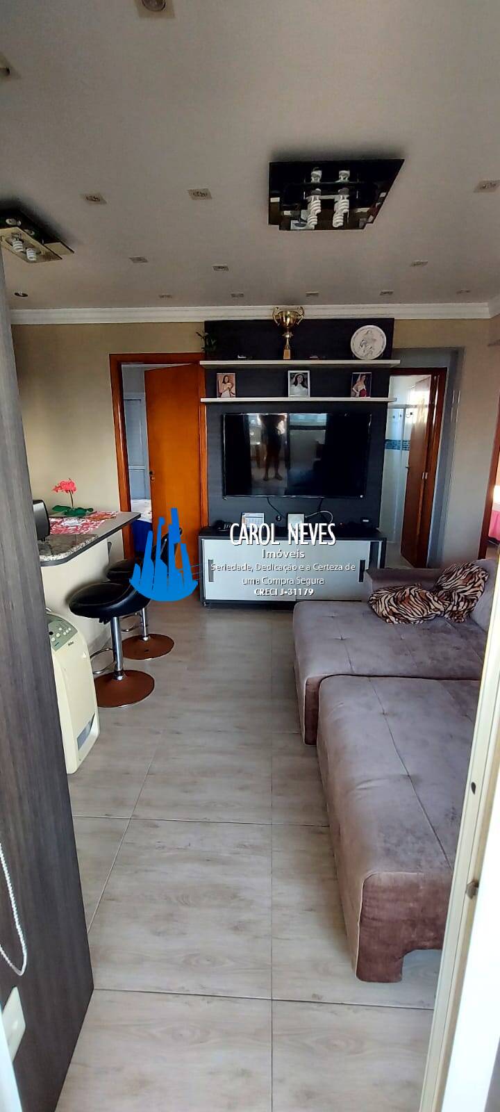 Apartamento à venda com 3 quartos, 86m² - Foto 2