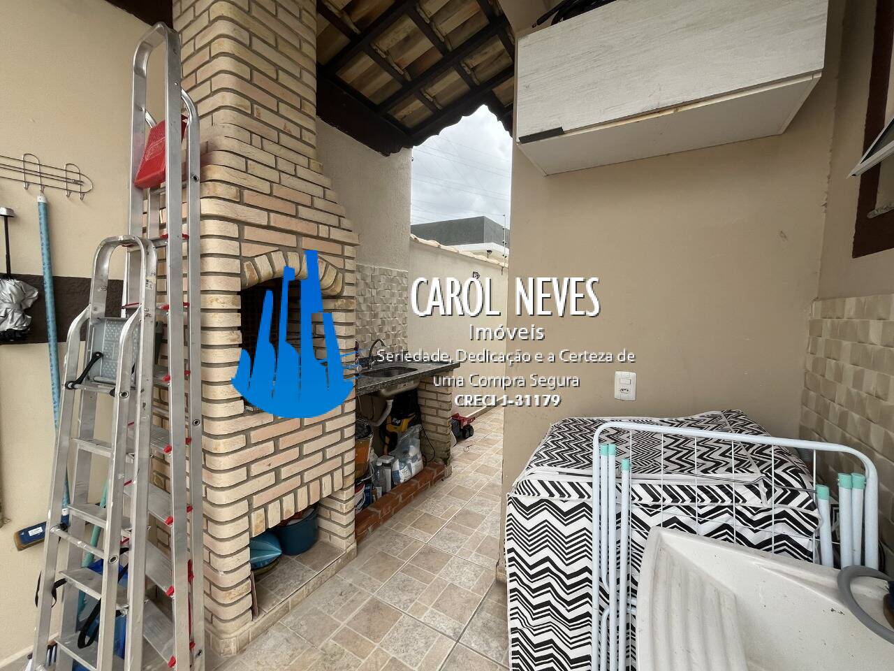 Casa à venda com 2 quartos, 68m² - Foto 17