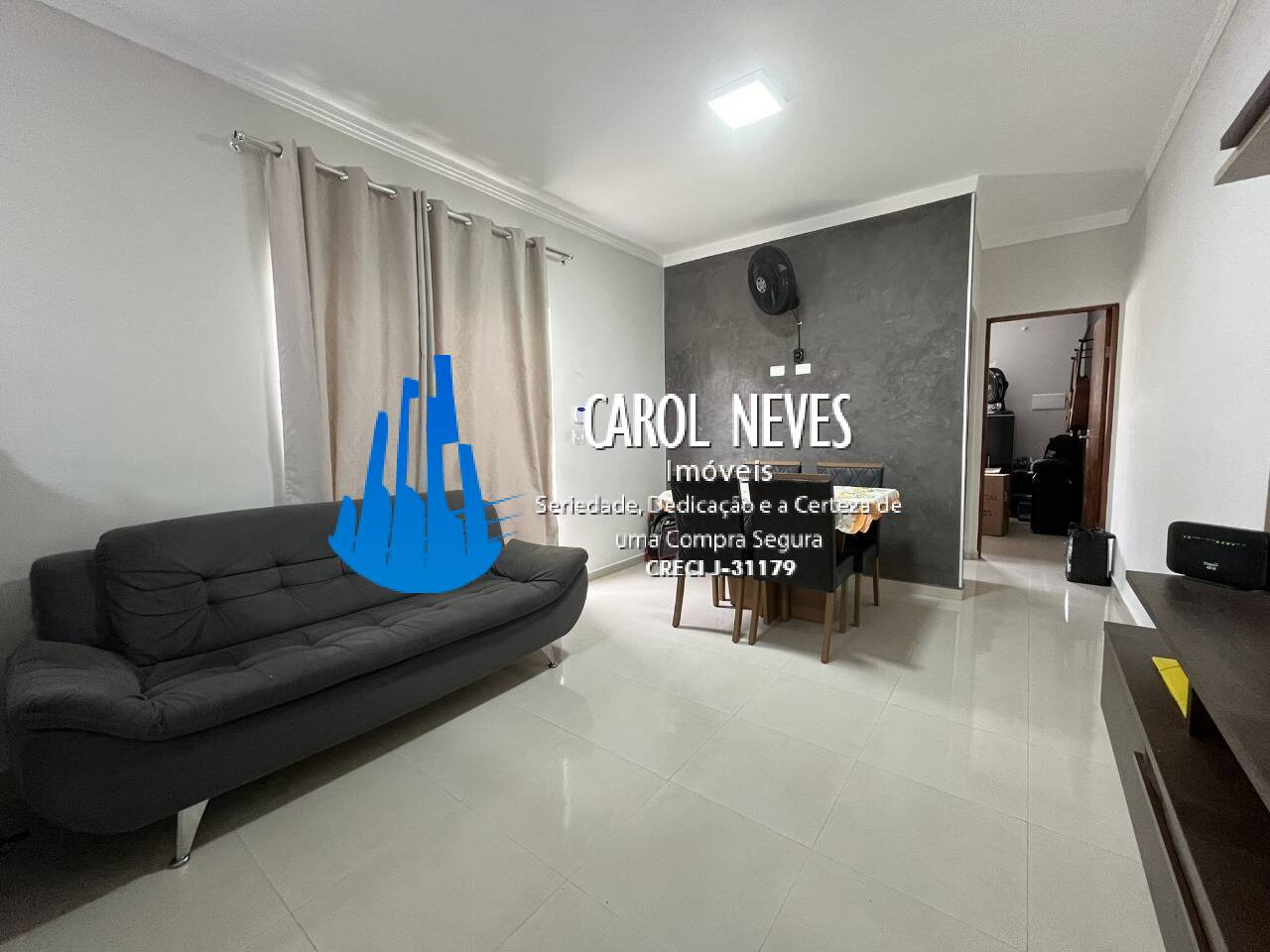 Casa à venda com 2 quartos, 68m² - Foto 10