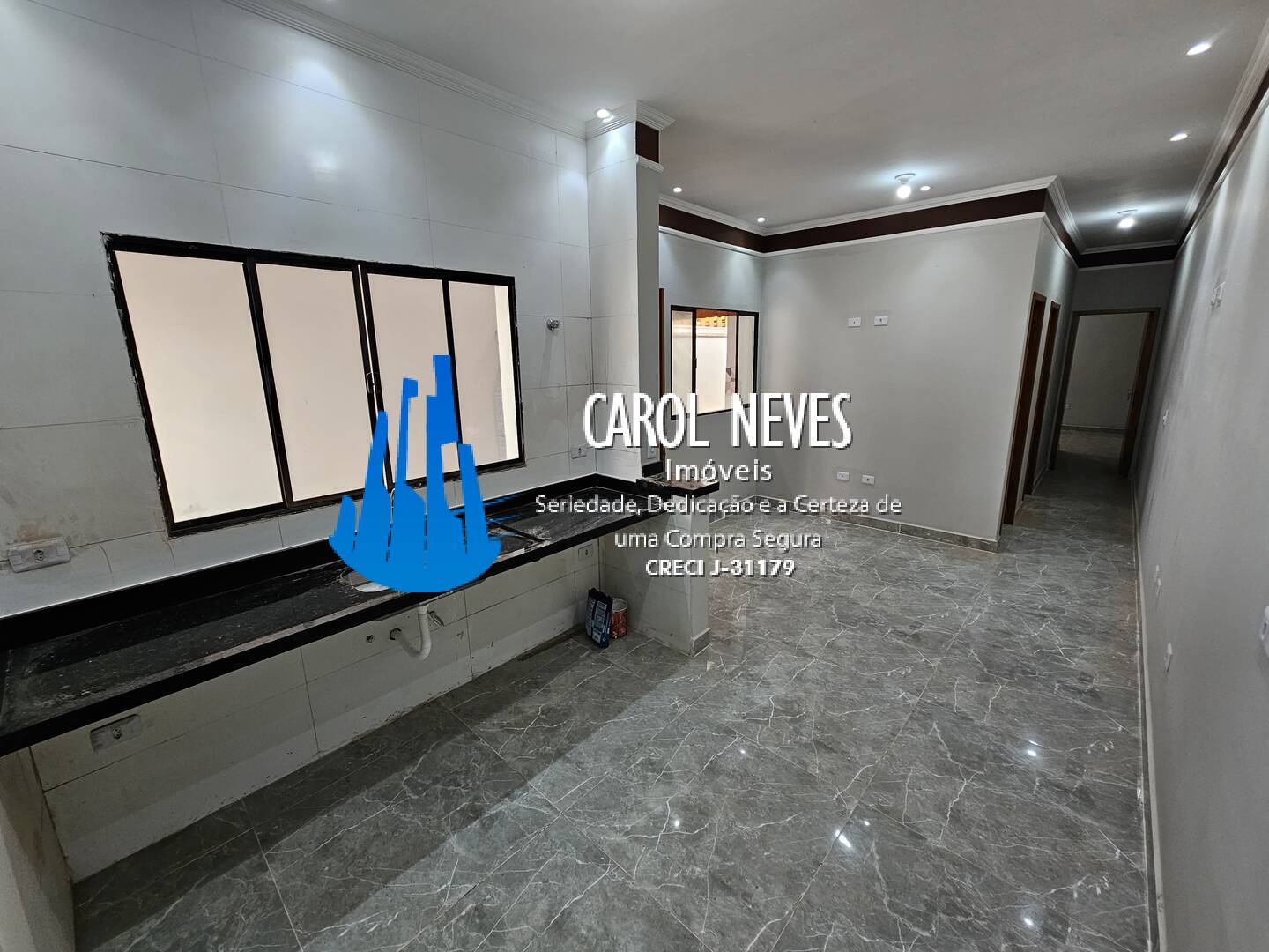 Casa à venda com 2 quartos, 69m² - Foto 5