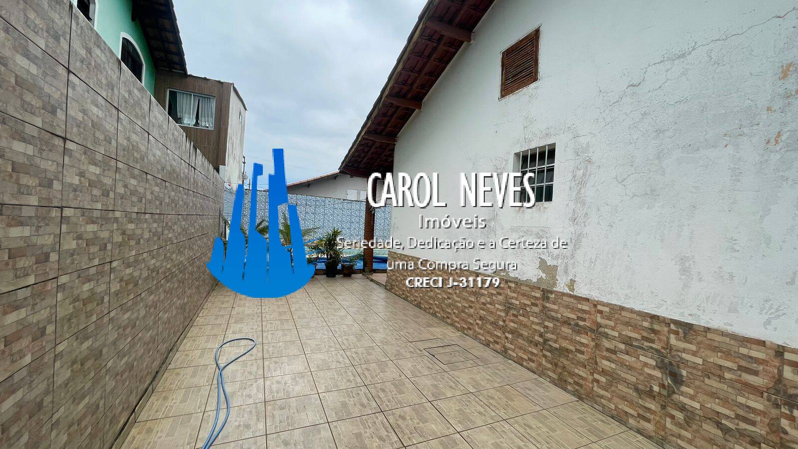 Casa à venda com 2 quartos, 276m² - Foto 4