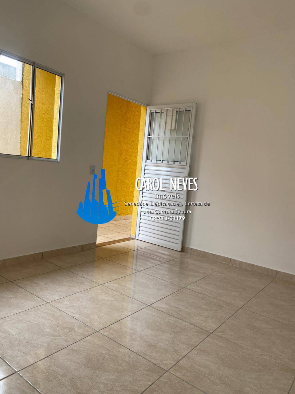 Casa à venda com 2 quartos, 125m² - Foto 4