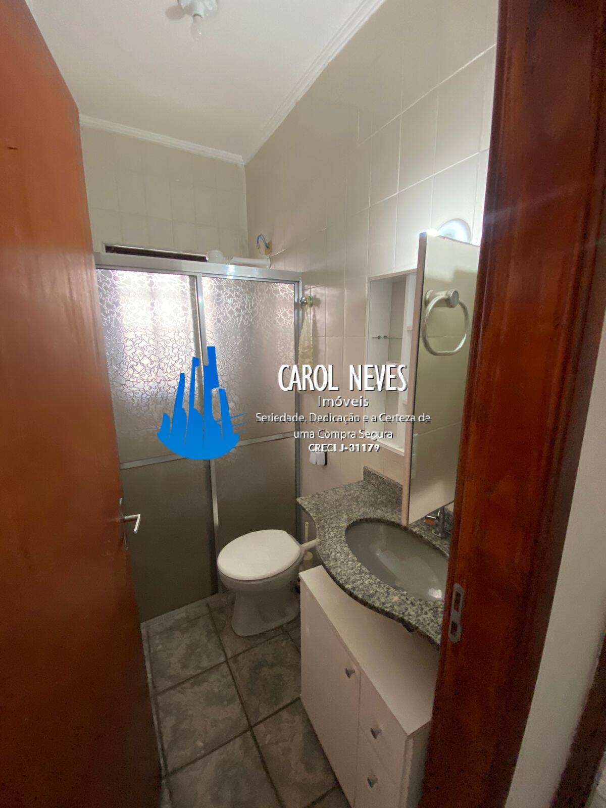 Casa à venda com 2 quartos, 90m² - Foto 5