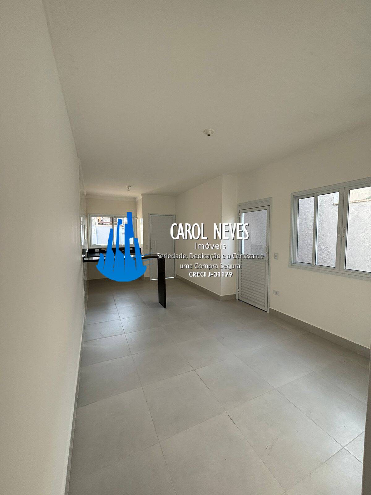 Casa à venda com 2 quartos, 62m² - Foto 12