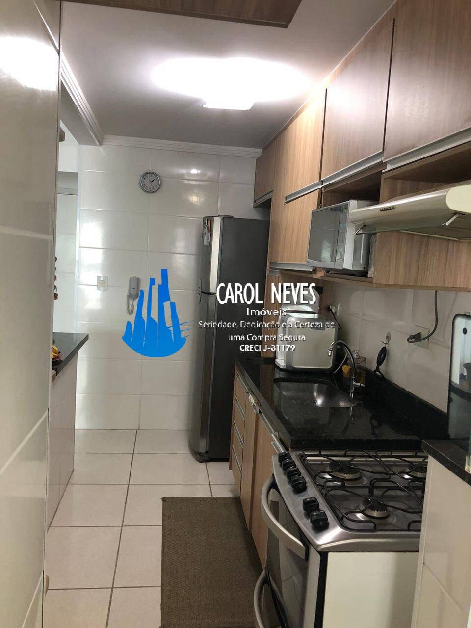 Apartamento à venda com 2 quartos, 75m² - Foto 10