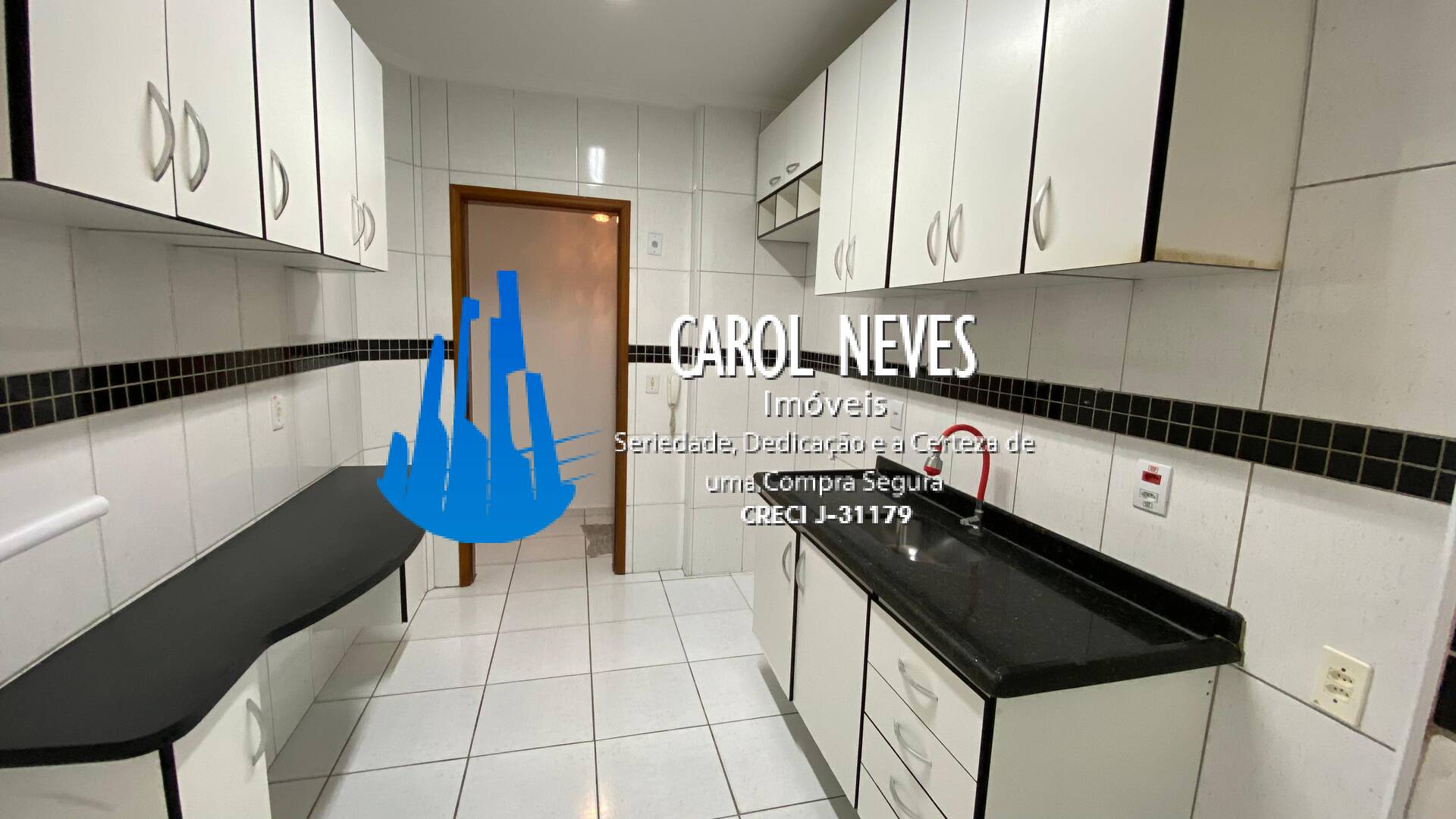 Apartamento à venda com 2 quartos, 75m² - Foto 10