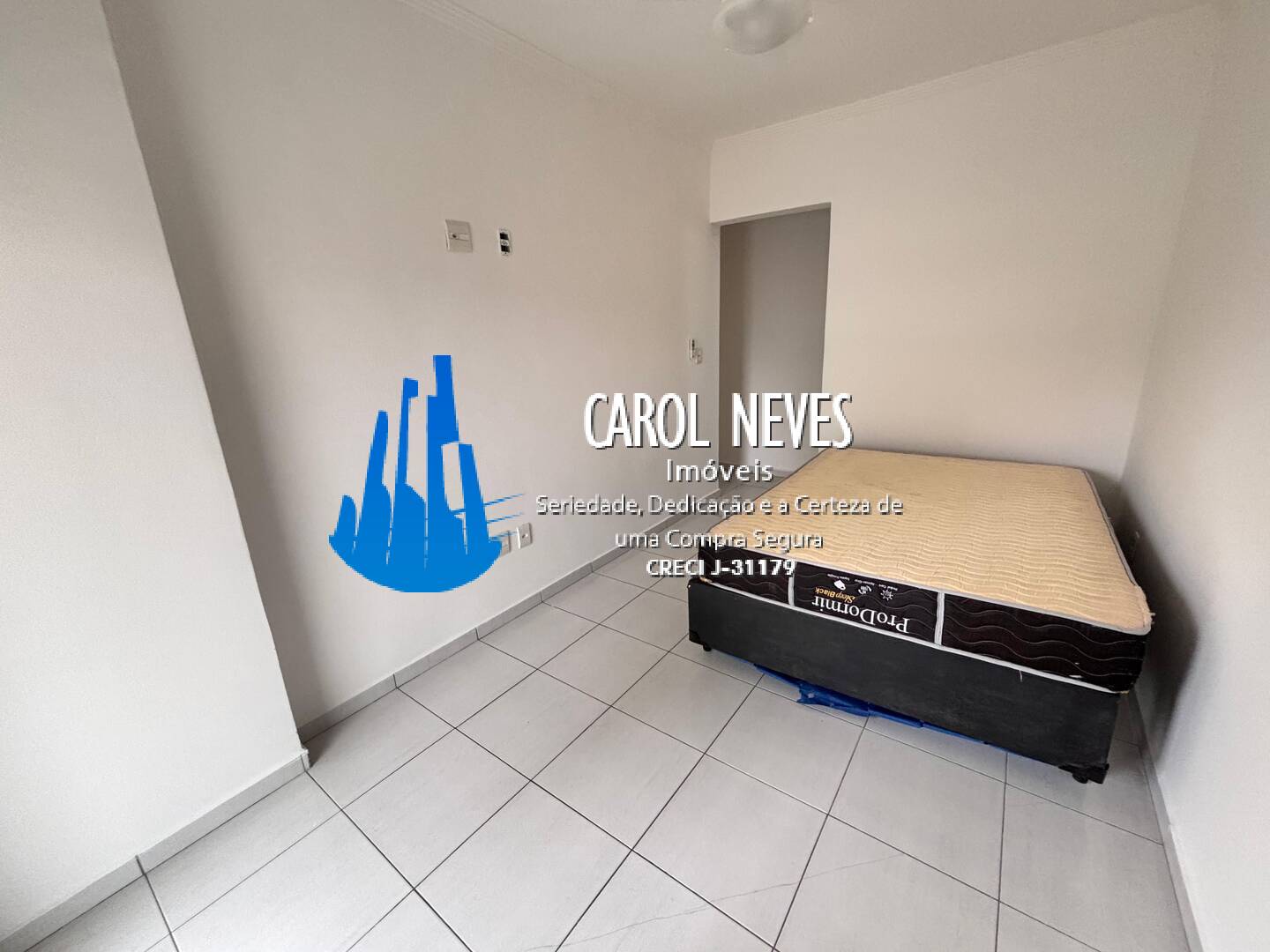 Apartamento à venda com 2 quartos, 80m² - Foto 31